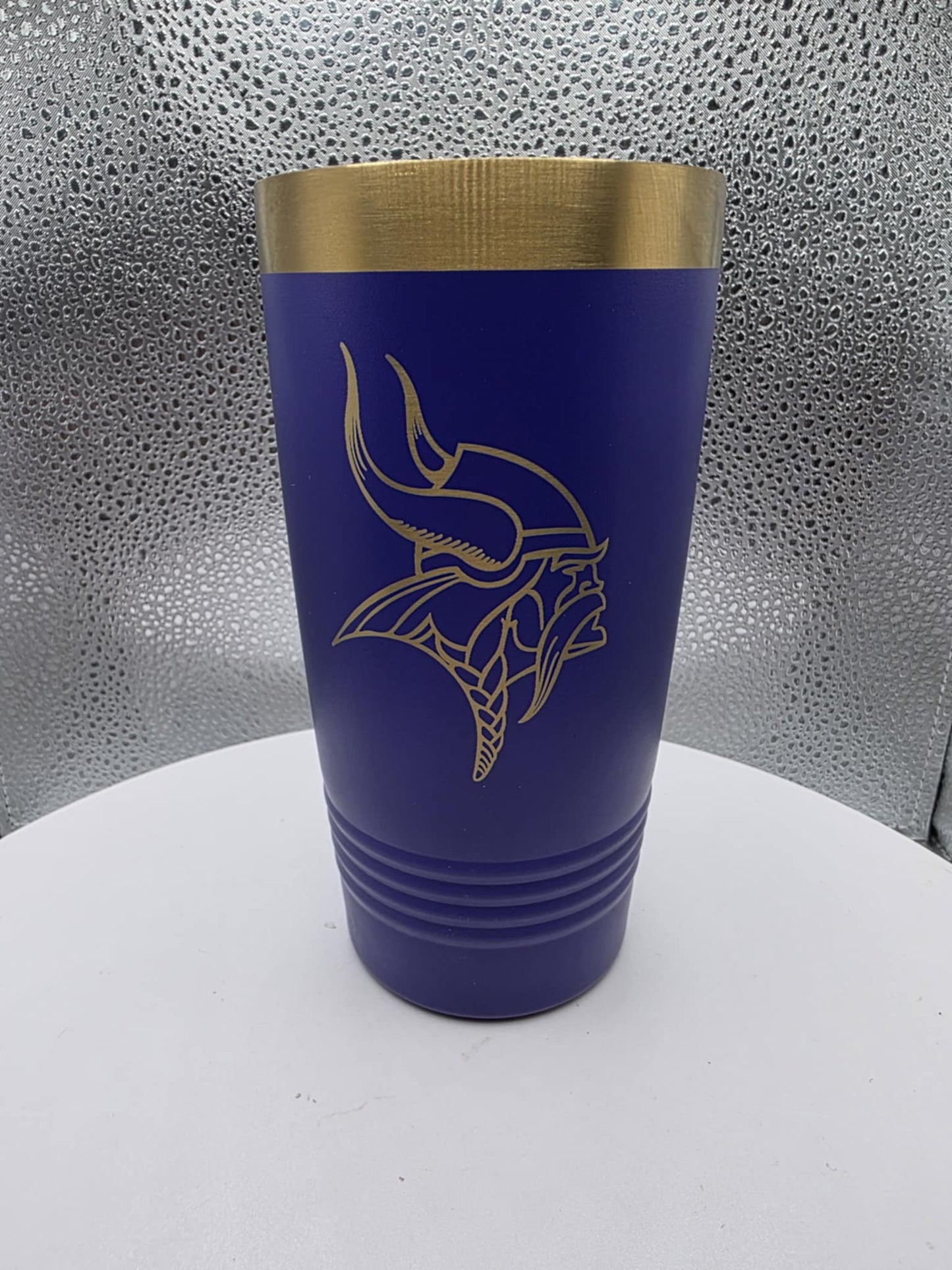 Minnesota Vikings Purple and Gold Polar Camel 20 oz. Football Tumbler with Slider Lid