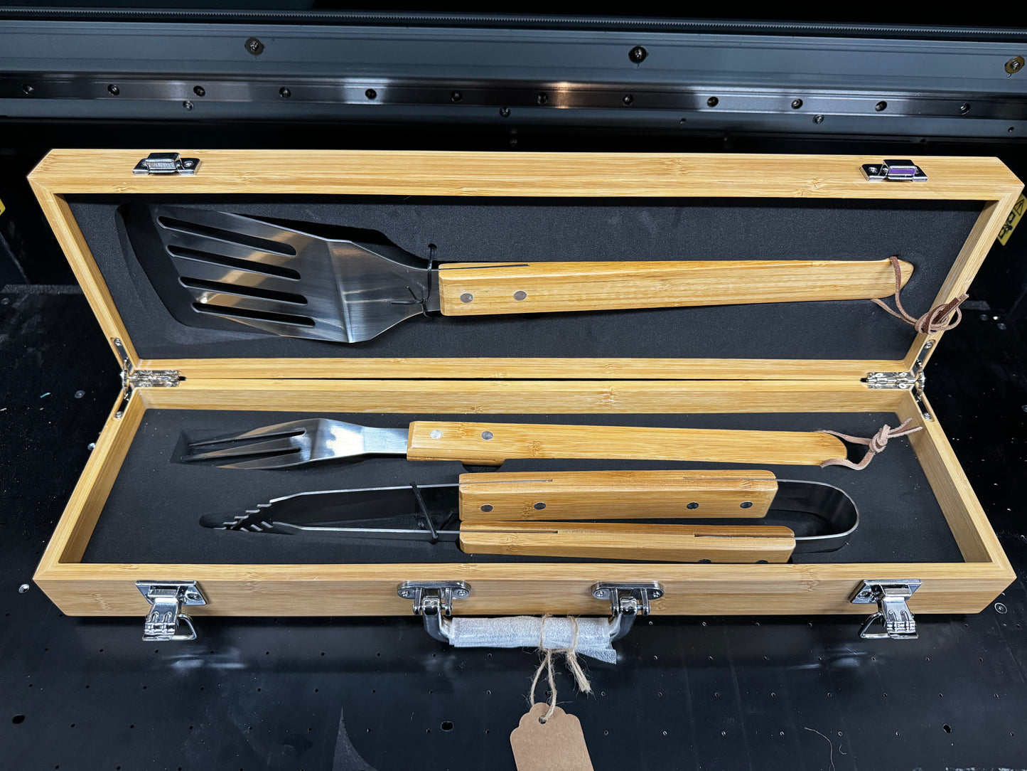 Dad the man the myth the grill master - 3 piece BBQ set