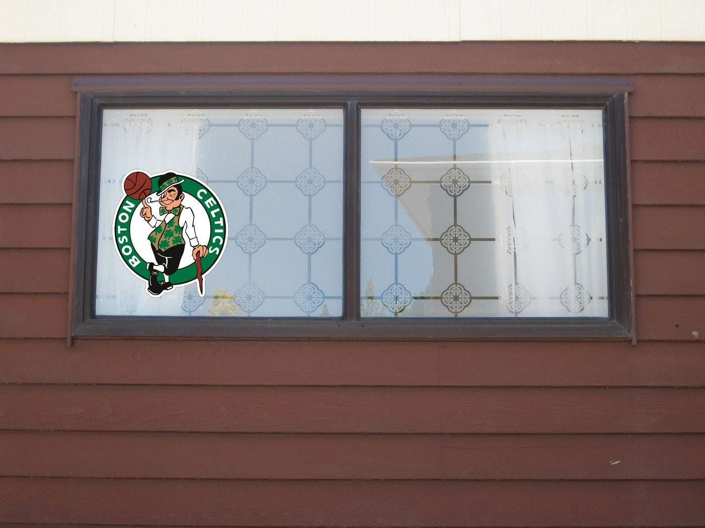 Boston  Celtics Logo - Die Cut Laminated Vinyl Sticker Decal NBA car window