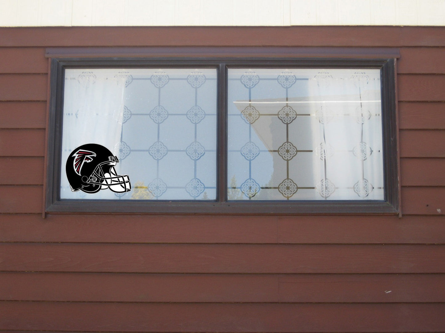 Atlanta Falcons Logo Cut Laminated Vinyl Sticker Decal NFL car window