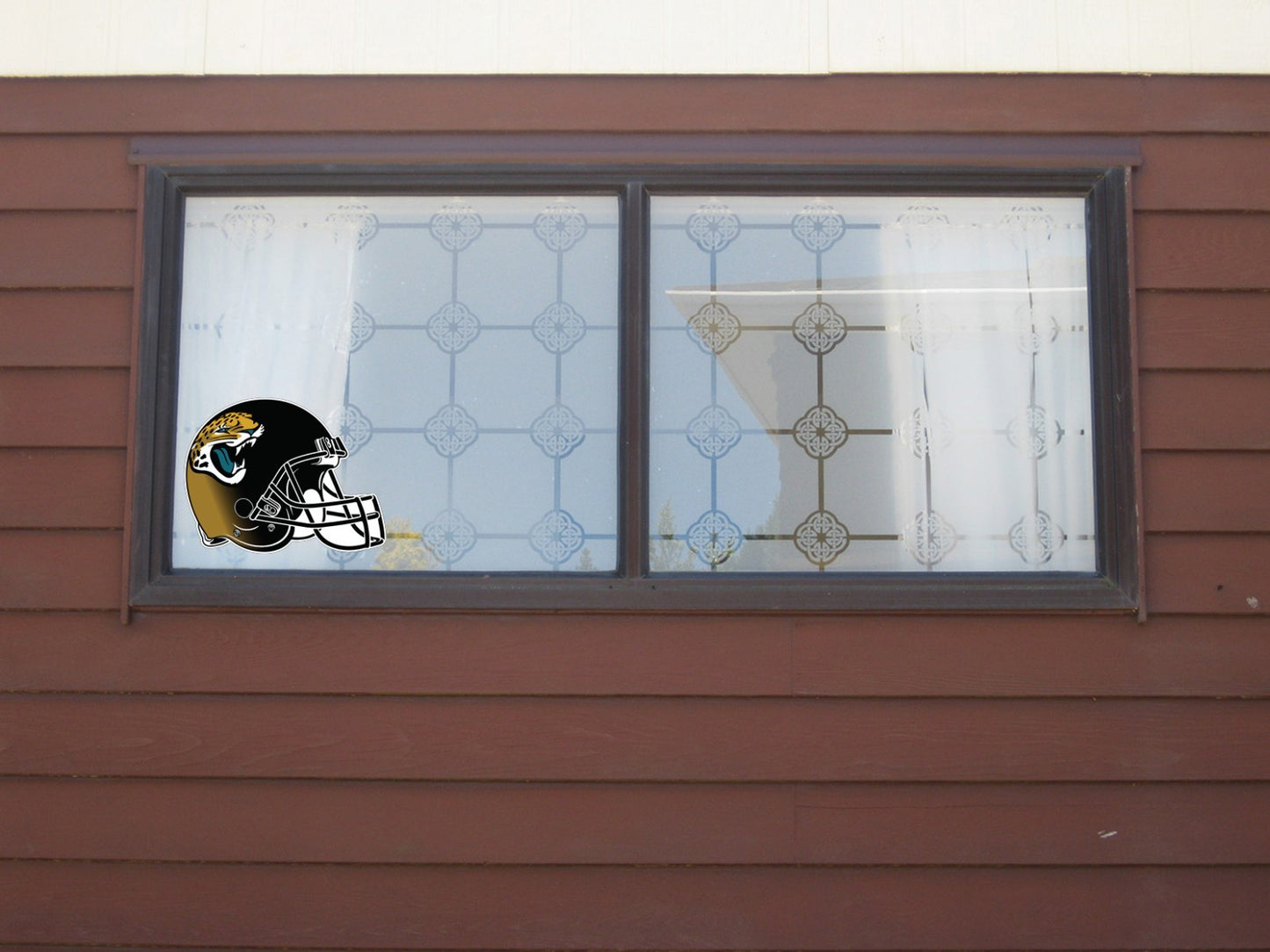 Jacksonville Jaguars Logo Cut Laminated Vinyl Sticker Decal NFL car window