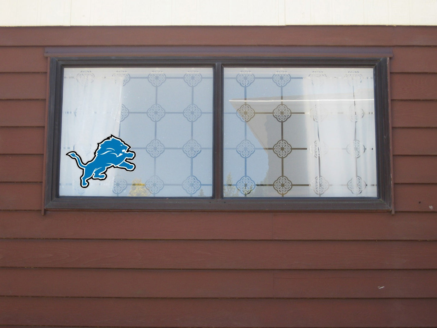 Detroit Lions Logo - Die Cut Laminated Vinyl Sticker Decal NFL car window