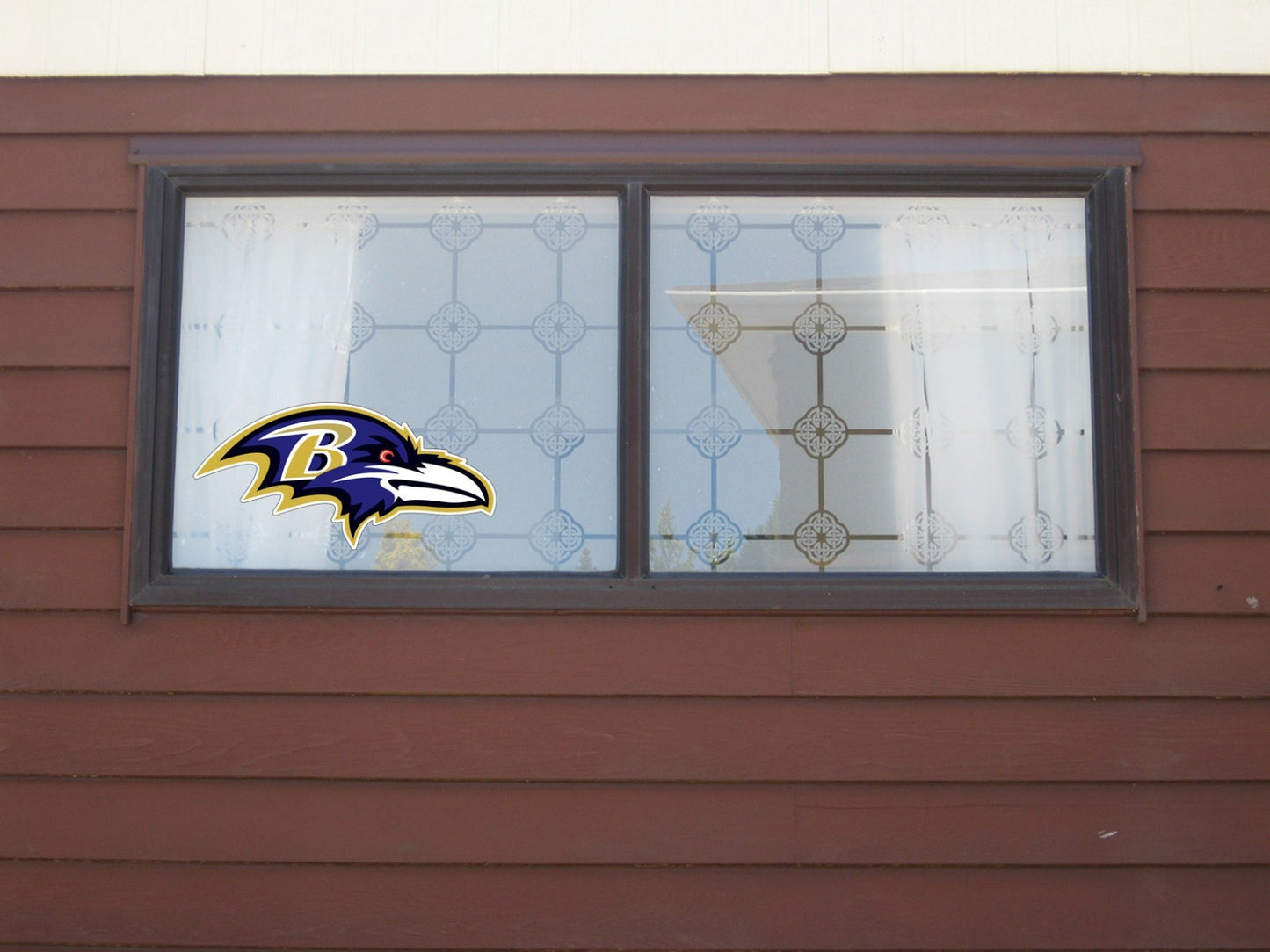 Baltimore Ravens Logo - Die Cut Laminated Vinyl Sticker Decal NFL car window