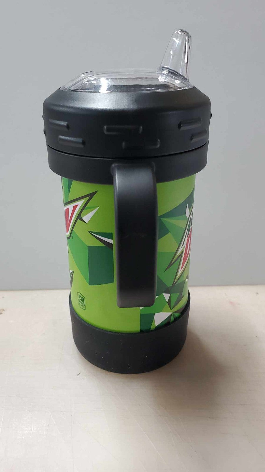 Dew Themed Kids 10 oz Insulated Sippy Cup Cute With Removable Handles baby