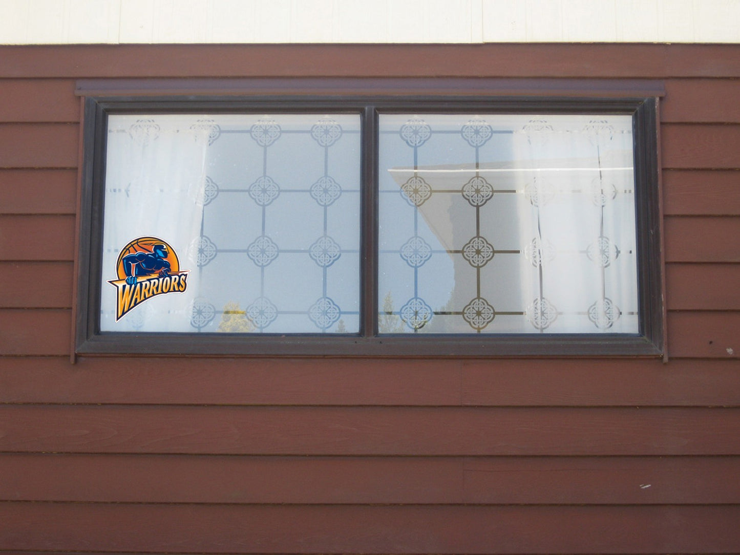 Golden State Warriors Logo Die Cut Laminated Vinyl Sticker Decal NBA car window