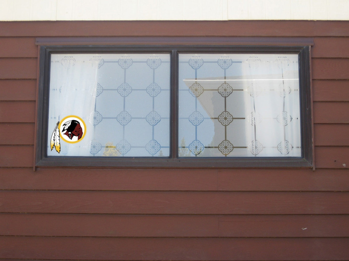 Washington Redskins Facepalm Logo - Laminated Vinyl Sticker Decal NFL car window