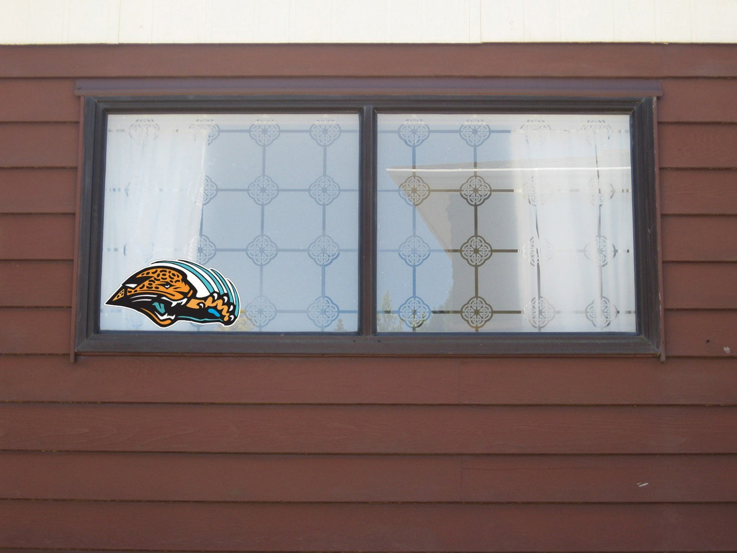 Jacksonville Jaguars Logo Cut Laminated Vinyl Sticker Decal NFL car window