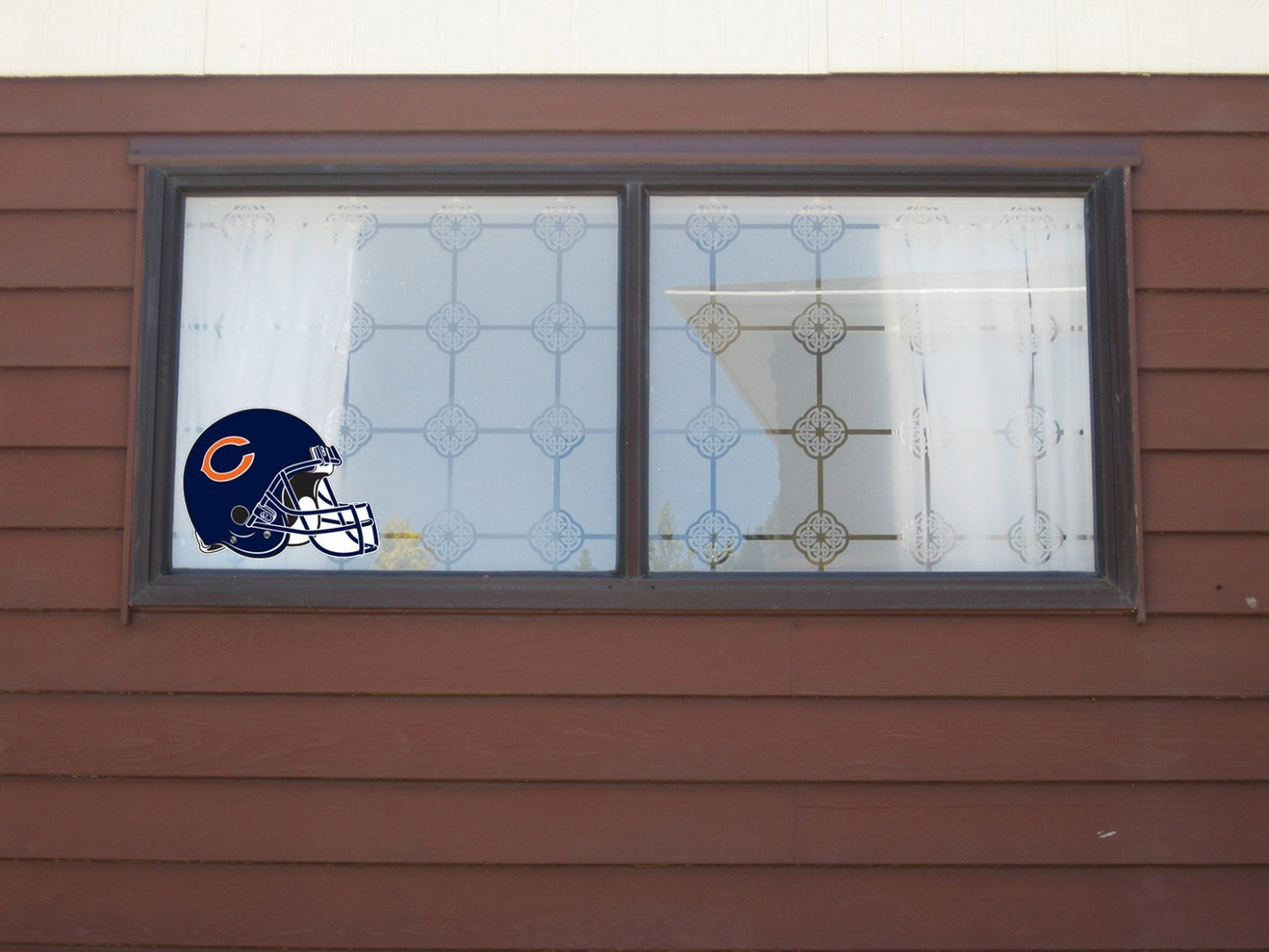 Chicago Bears Logo - Die Cut Laminated Vinyl Sticker Decal NFL car window